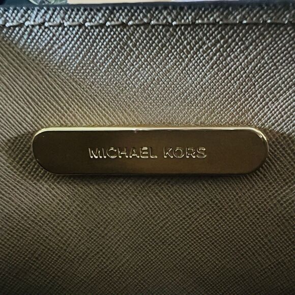 MICHAEL KORS STUDIO Mercer Moss Green Leather Large Convertible Tote Bag - Picture 10 of 13